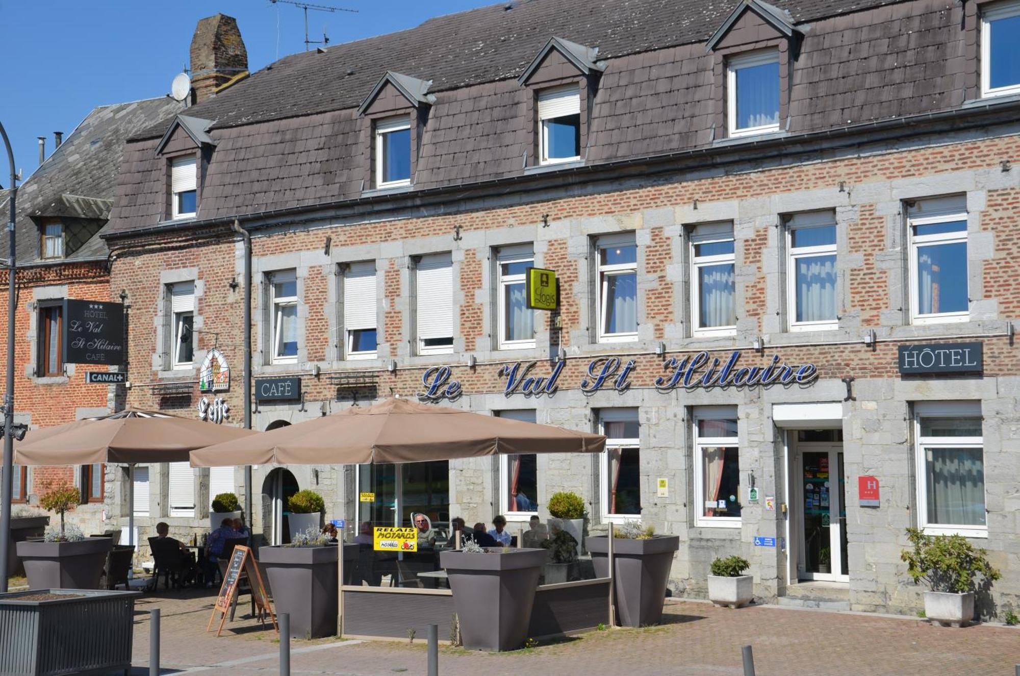 Hotel Val Saint Hilaire Givet Ngoại thất bức ảnh